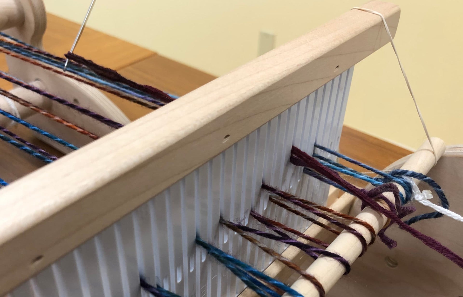 Rigid Heddle Warping: Direct or Indirect? – Schacht Spindle Company