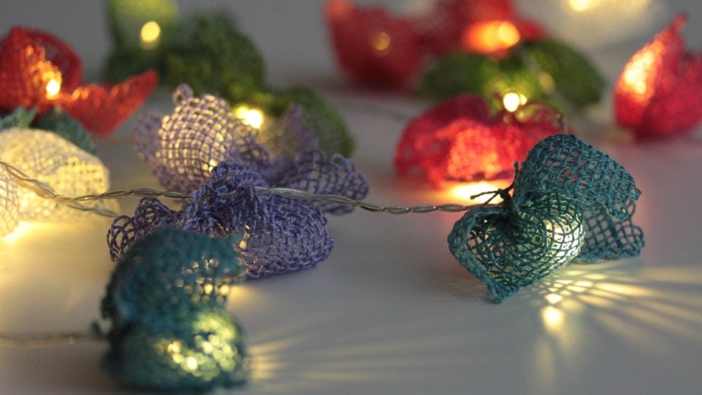 DIY Zoom Loom Holiday Flower Lights
