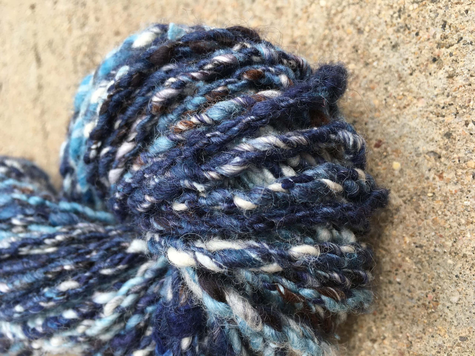 How to Spin a Textured Gradient Cable Yarn - Classy Squid Fiber Co. Collaboration