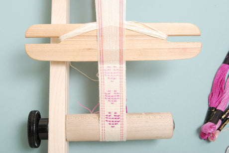 Weaving To Woo - Inlay Heart Inkle Band