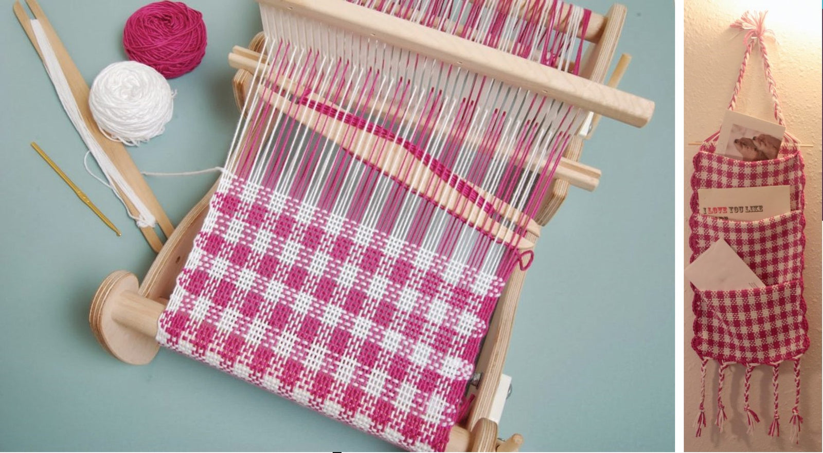 Weaving To Woo - Three Pocket Valentine Holder
