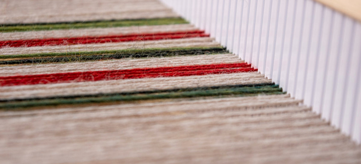 Pendul Reeds Choosing Rigid Heddle Reeds for Knitting Yarns – Schacht Spindle Company