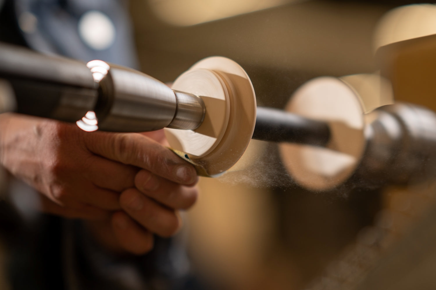 Sanding a bobbin