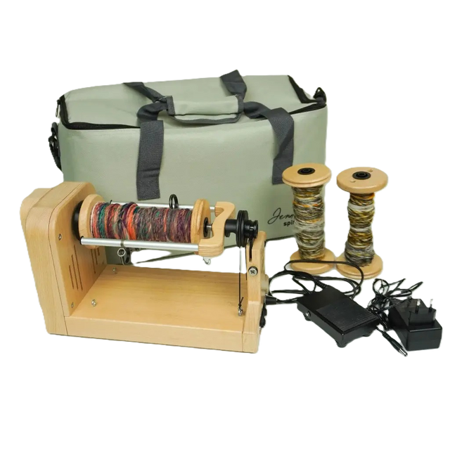 jenn-e spinner and carry bag